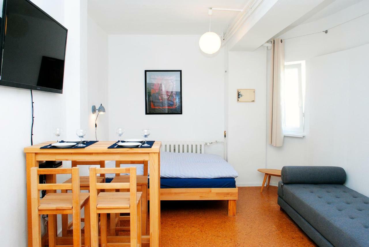 Appartement Ueber Dem Kino Toni Берлін Екстер'єр фото